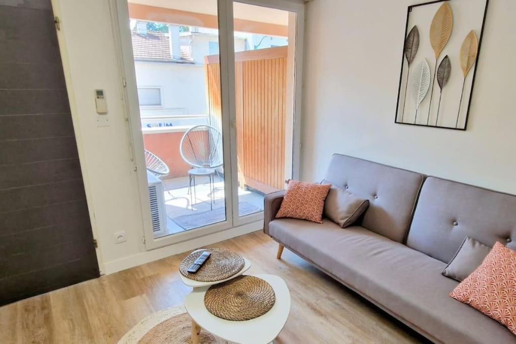 Lourde Center Apartment 3 Bed With Parking Lourdes Exterior photo